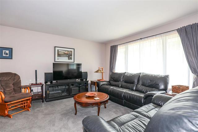 









211


Rouge

RD,
Winnipeg,




MB
R3K 1J6

