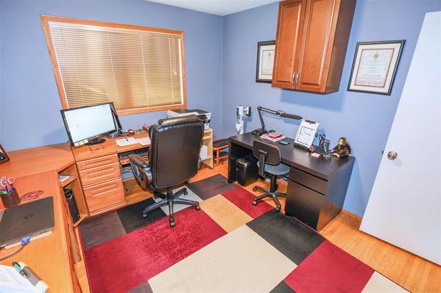 









211


Rouge

RD,
Winnipeg,




MB
R3K 1J6

