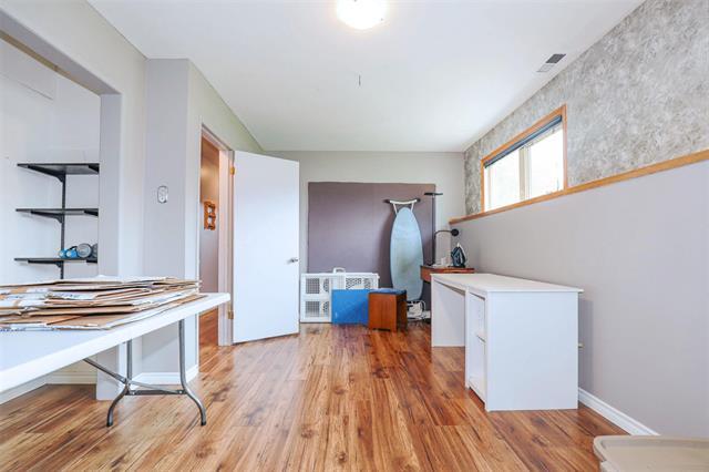 









211


Rouge

RD,
Winnipeg,




MB
R3K 1J6

