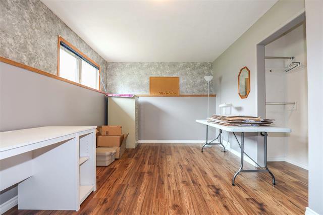 









211


Rouge

RD,
Winnipeg,




MB
R3K 1J6

