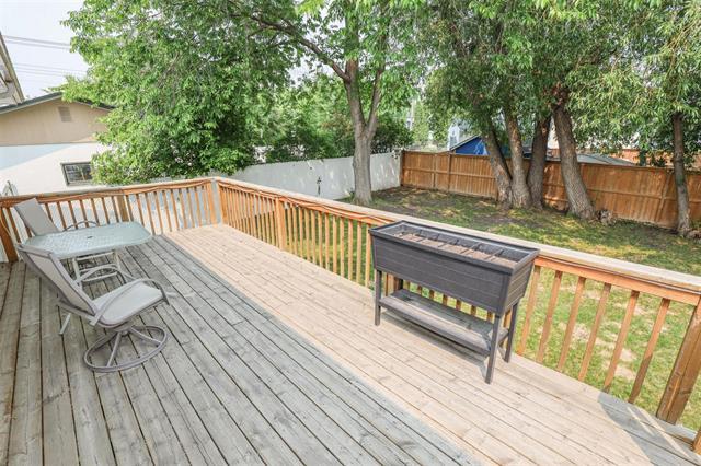 









211


Rouge

RD,
Winnipeg,




MB
R3K 1J6

