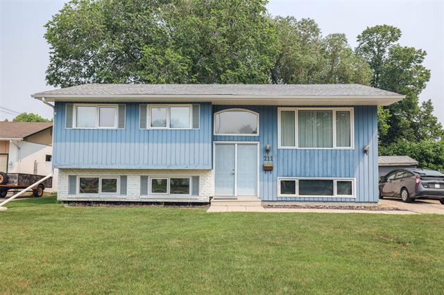 









211


Rouge

RD,
Winnipeg,




MB
R3K 1J6

