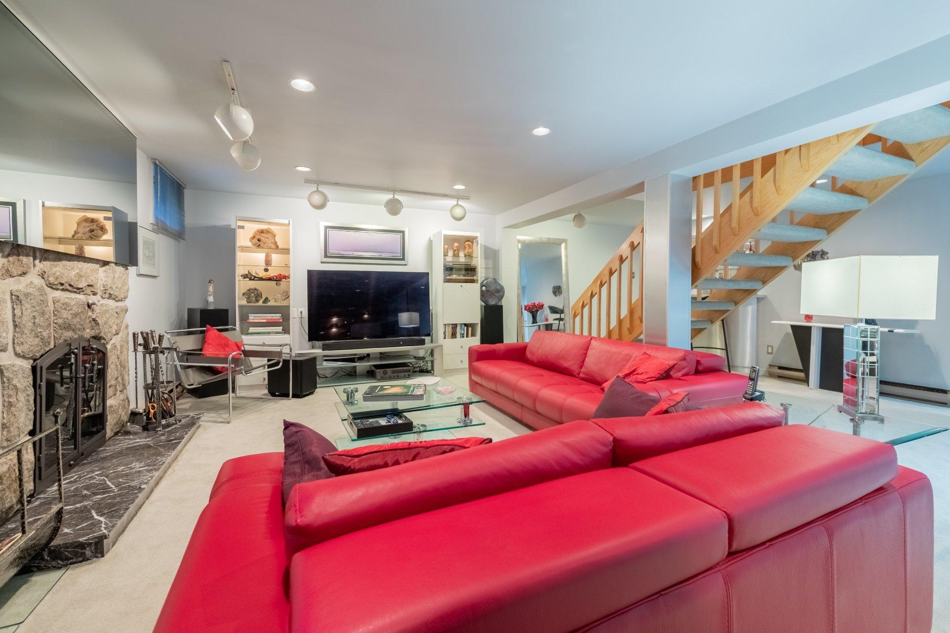 









902


Crois. Île-de-France

,
Saint-Lambert,




QC
J4S1T7

