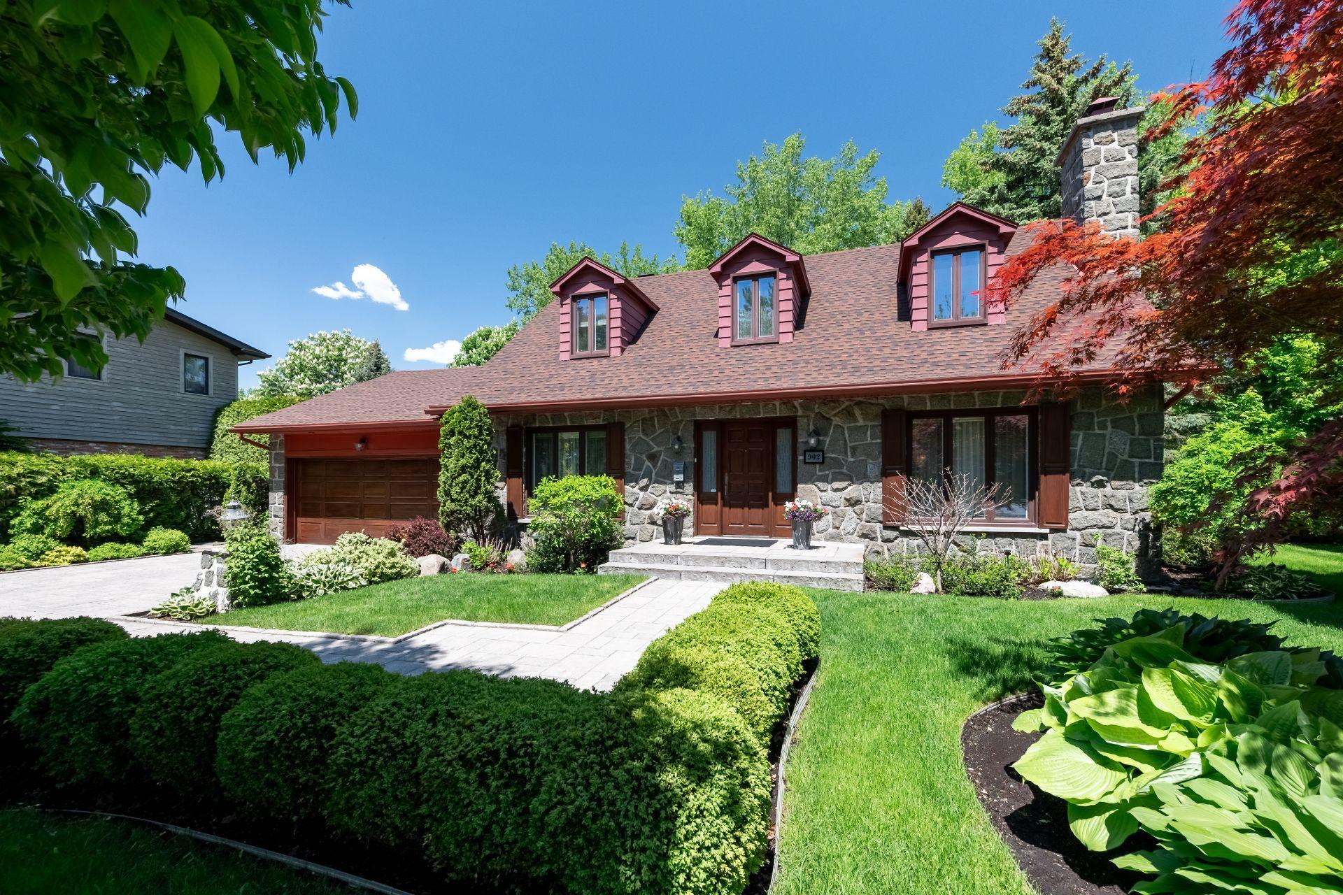 









902


Crois. Île-de-France

,
Saint-Lambert,




QC
J4S1T7

