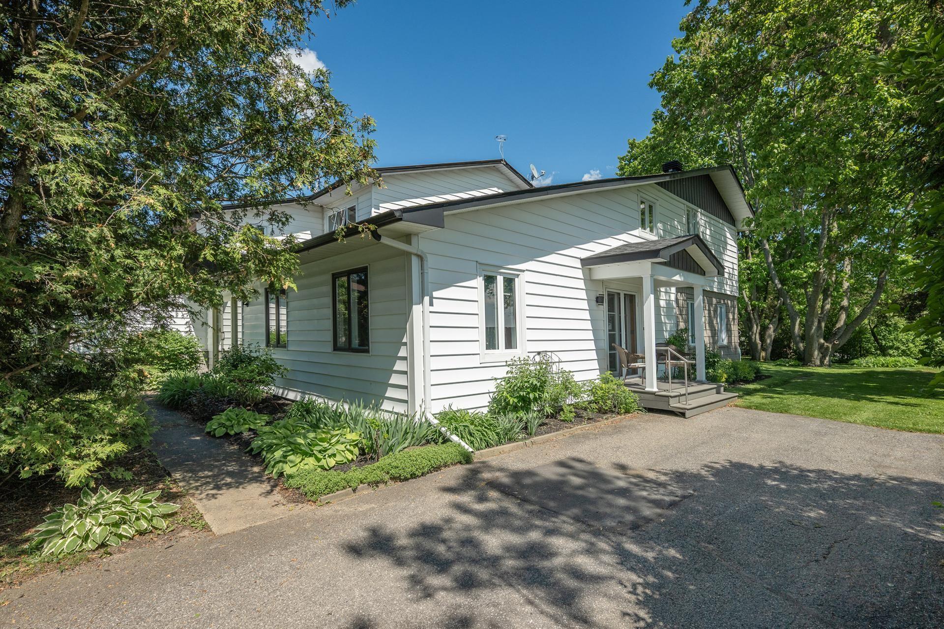 









501

 - 503


Rue St-Patrice

,
Saint-Patrice-de-Sherrington,




QC
J0L2N0

