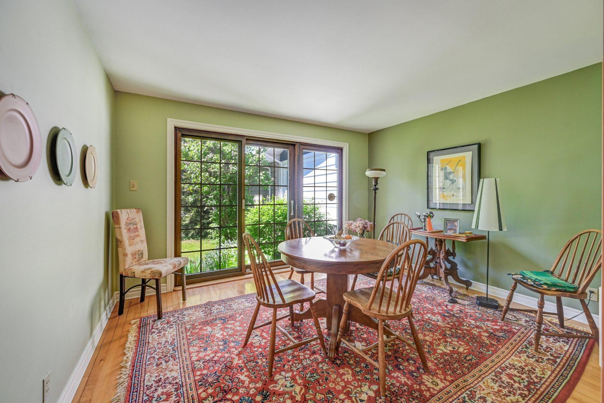 









501Z

 - 503Z


Rue St-Patrice

,
Saint-Patrice-de-Sherrington,




QC
J0L2N0

