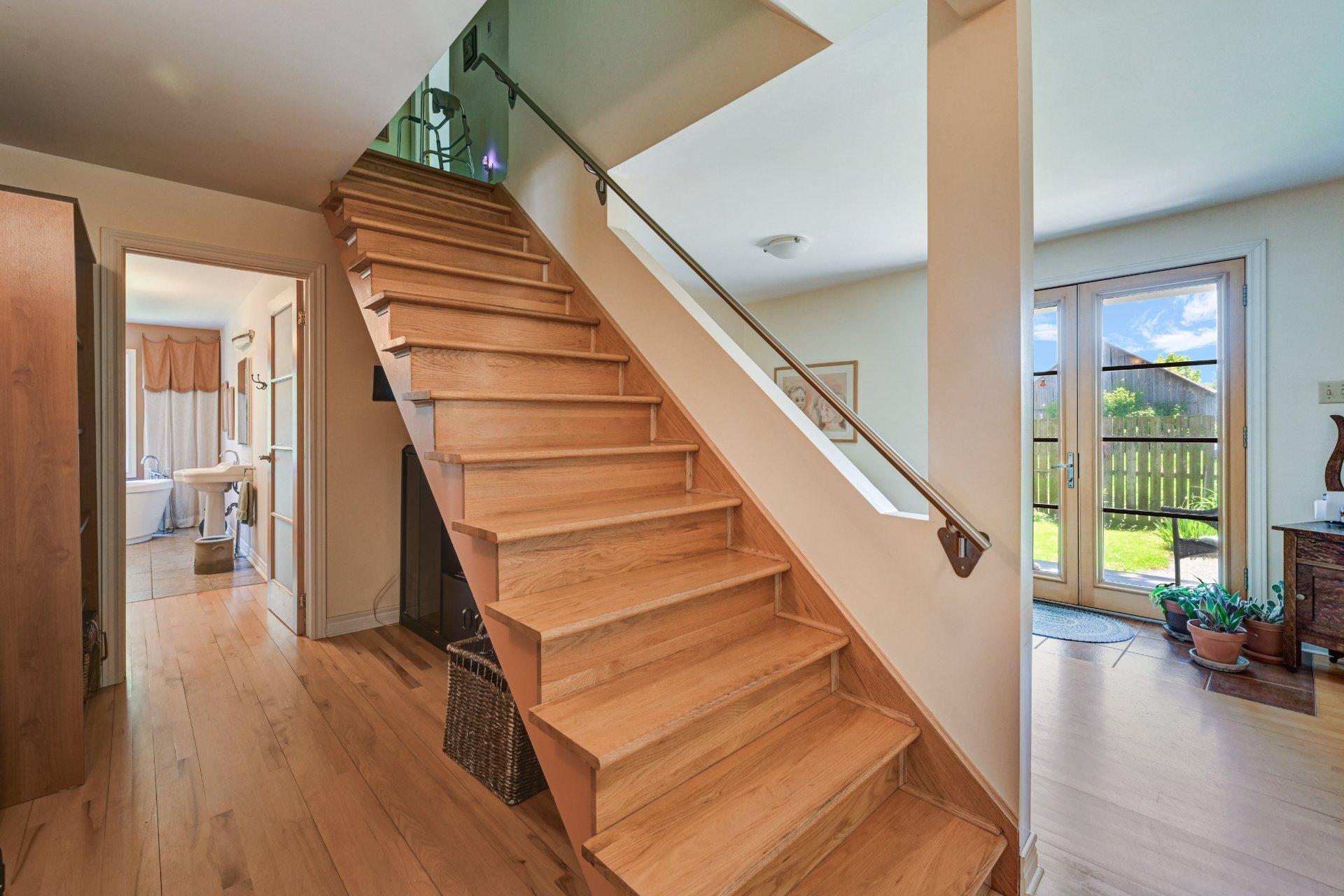 









501Z

 - 503Z


Rue St-Patrice

,
Saint-Patrice-de-Sherrington,




QC
J0L2N0


