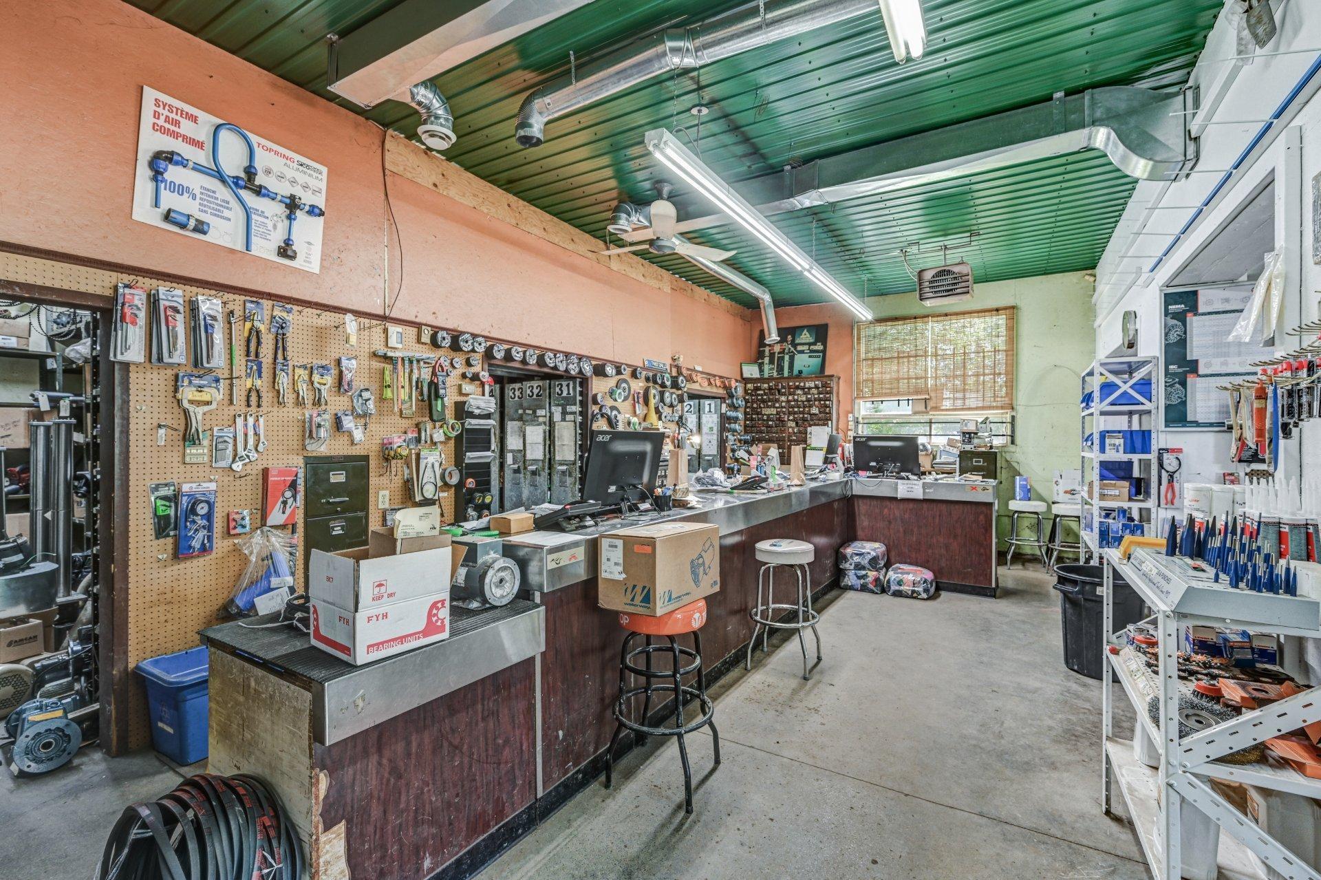 









501Z

 - 503Z


Rue St-Patrice

,
Saint-Patrice-de-Sherrington,




QC
J0L2N0

