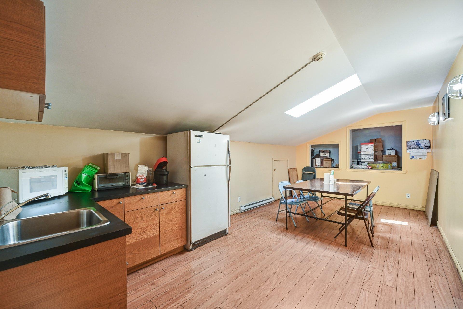 









501Z

 - 503Z


Rue St-Patrice

,
Saint-Patrice-de-Sherrington,




QC
J0L2N0

