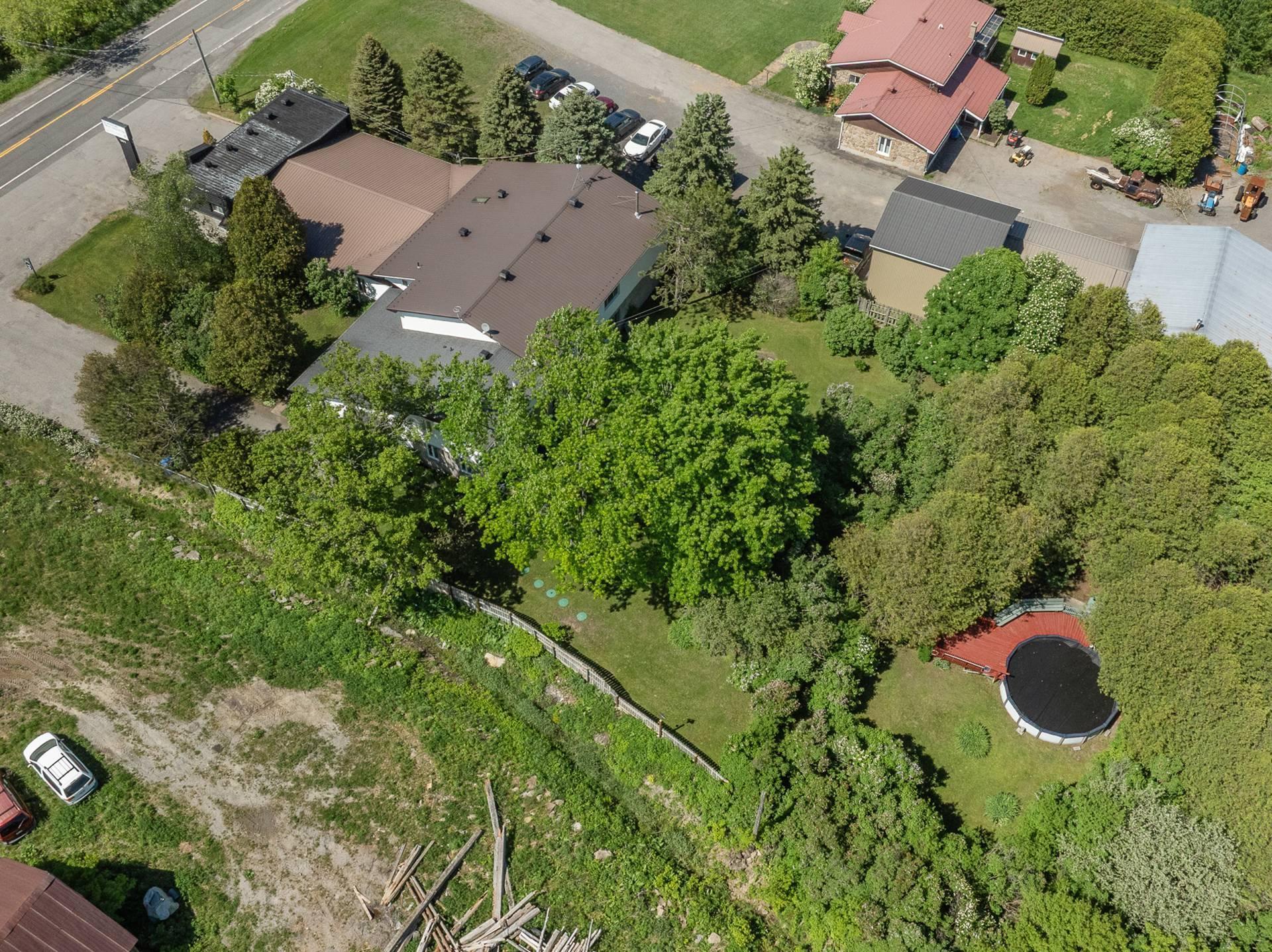 









501Z

 - 503Z


Rue St-Patrice

,
Saint-Patrice-de-Sherrington,




QC
J0L2N0

