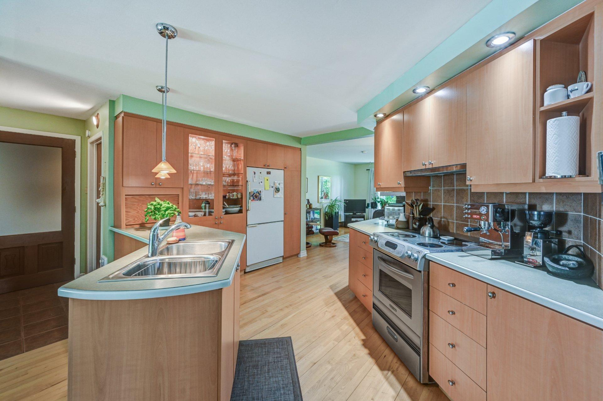 









501Z

 - 503Z


Rue St-Patrice

,
Saint-Patrice-de-Sherrington,




QC
J0L2N0

