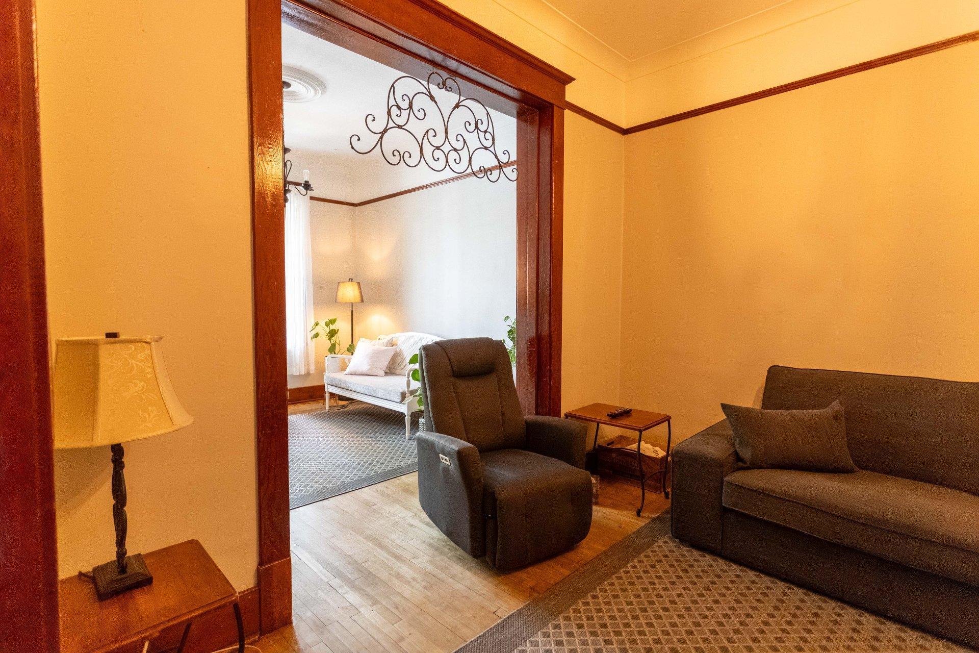 









253

 - 257


4e rue de la Pointe

,
Shawinigan,




QC
G9N1G4

