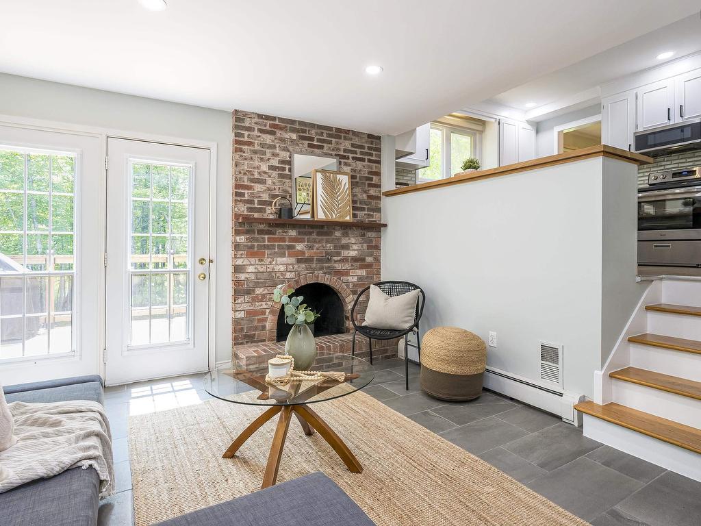 












44 Sunrise Hill

,
Bedford,




NS
B4A 1V1

