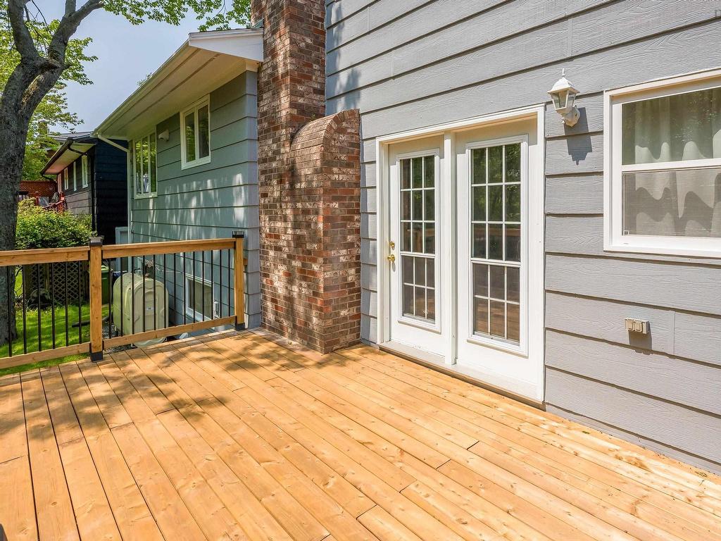 












44 Sunrise Hill

,
Bedford,




NS
B4A 1V1

