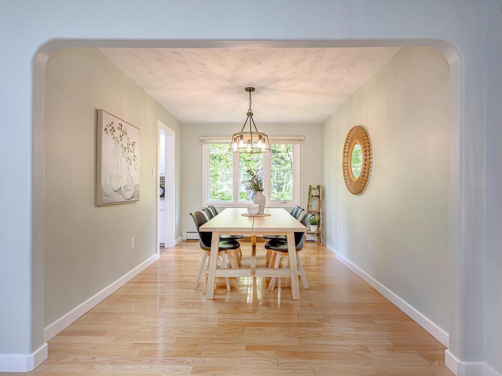 












44 Sunrise Hill

,
Bedford,




NS
B4A 1V1

