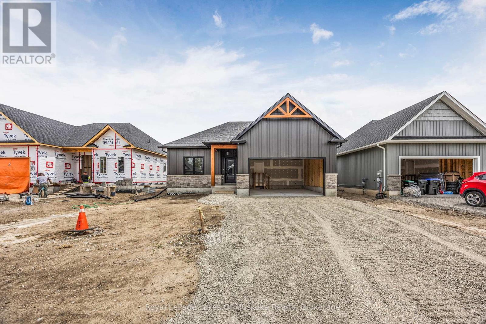 












128 BRANDON AVENUE

,
Severn (Coldwater),




Ontario
L0K1E0

