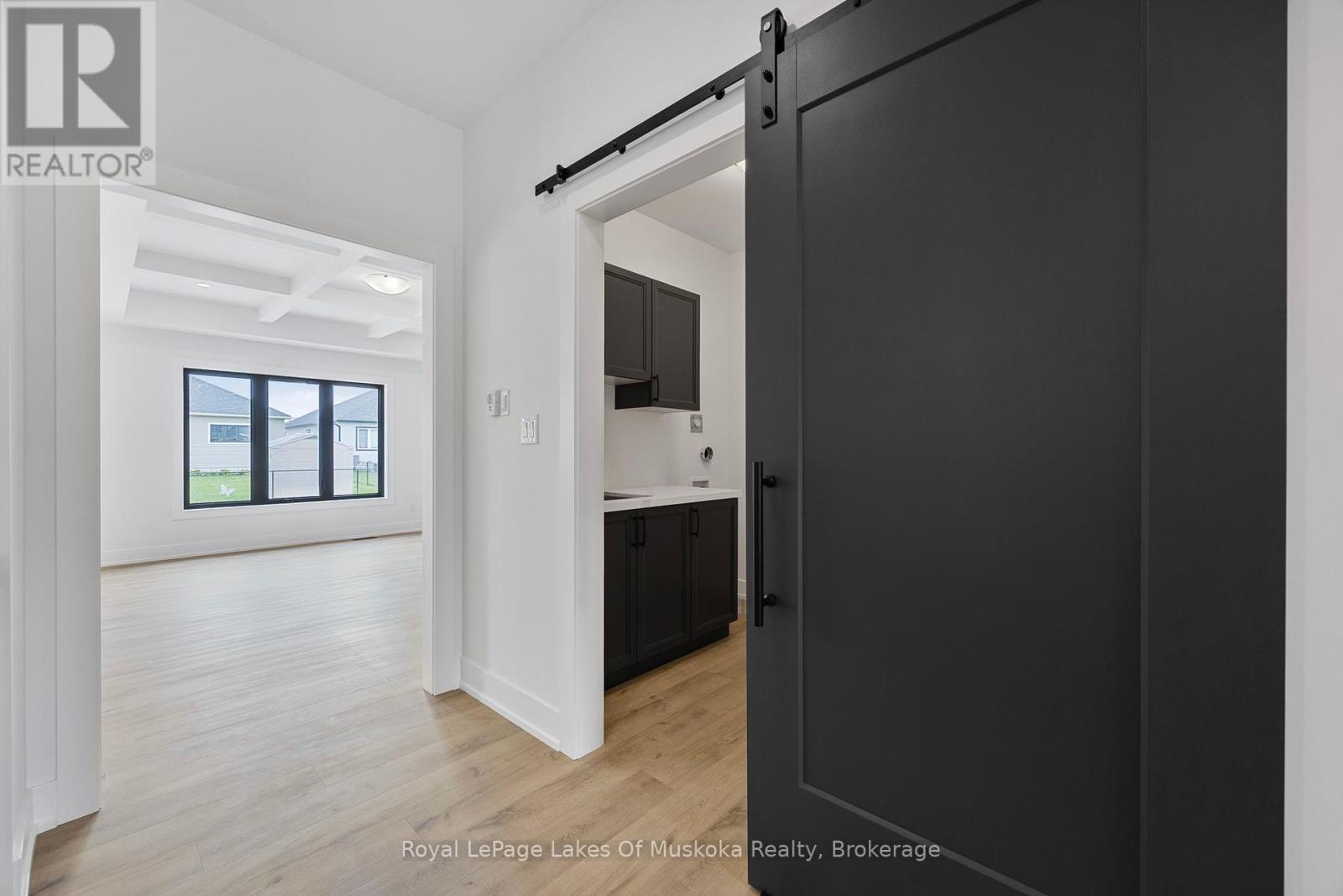 












128 BRANDON AVENUE

,
Severn (Coldwater),




Ontario
L0K1E0

