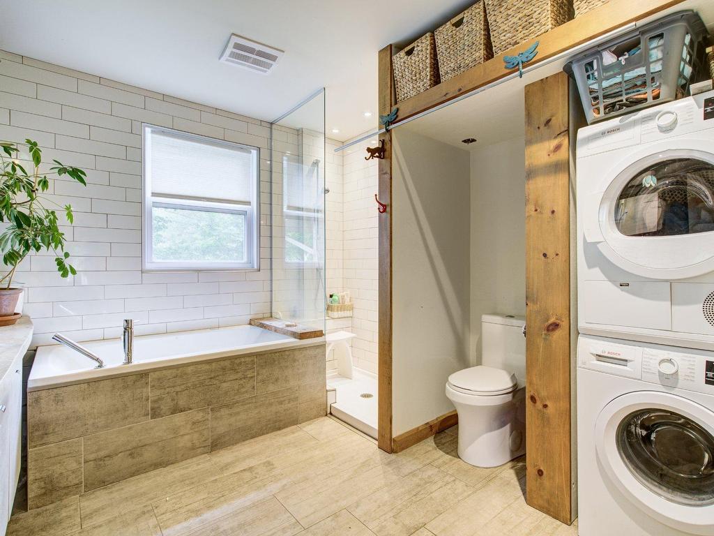 









170

 - 172


Rue Brodeur

,
Mont-Saint-Hilaire,




QC
J3H3B1

