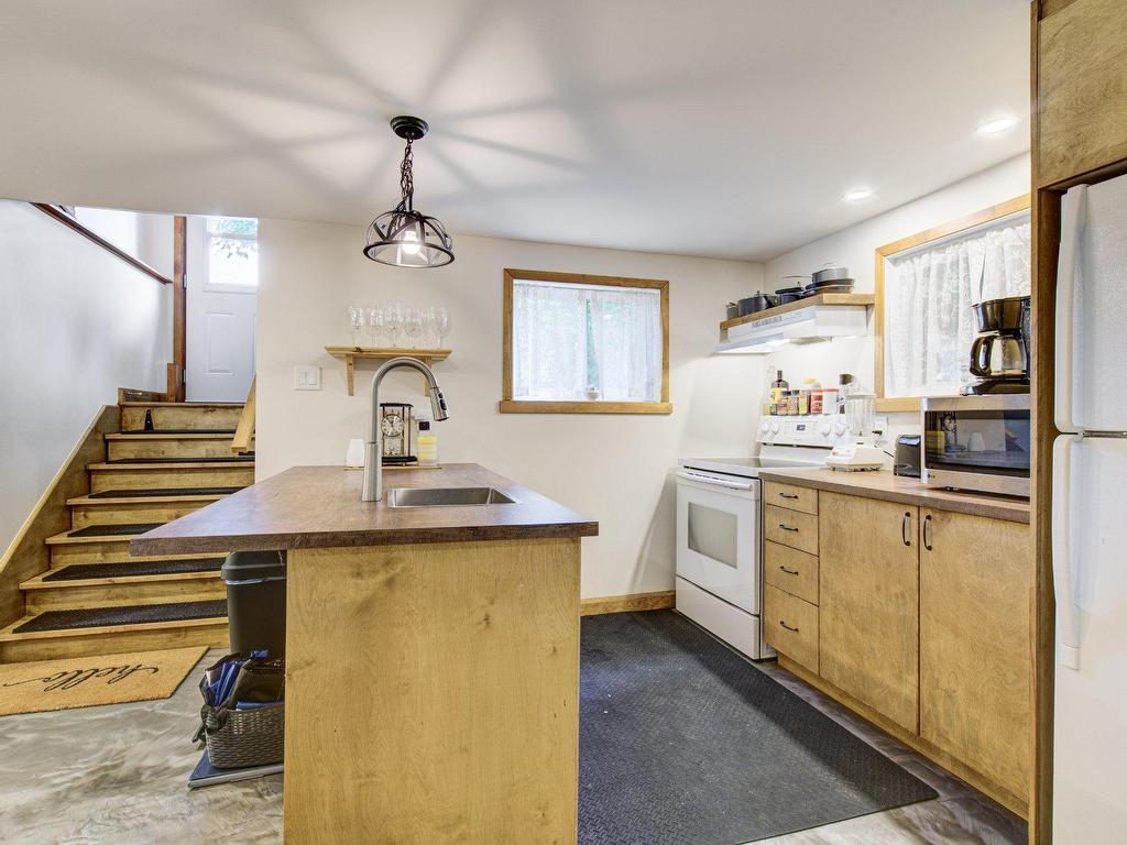 









170

 - 172


Rue Brodeur

,
Mont-Saint-Hilaire,




QC
J3H3B1

