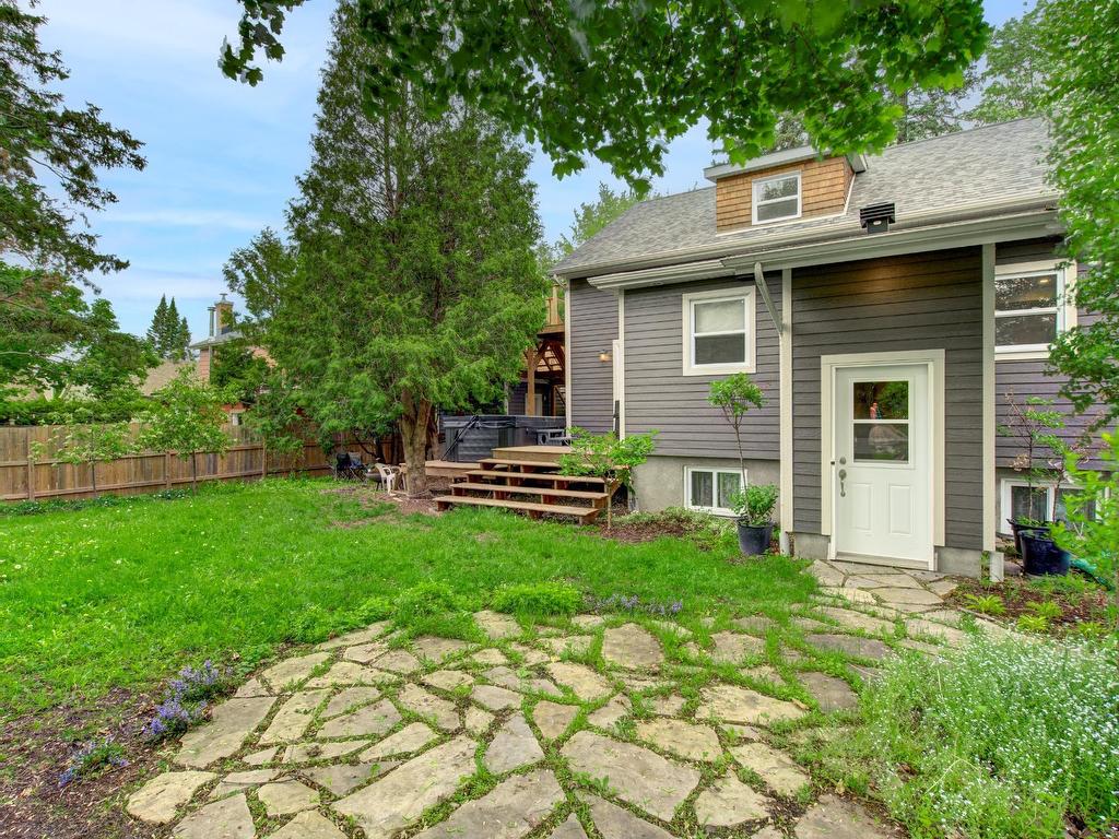 









170

 - 172


Rue Brodeur

,
Mont-Saint-Hilaire,




QC
J3H3B1

