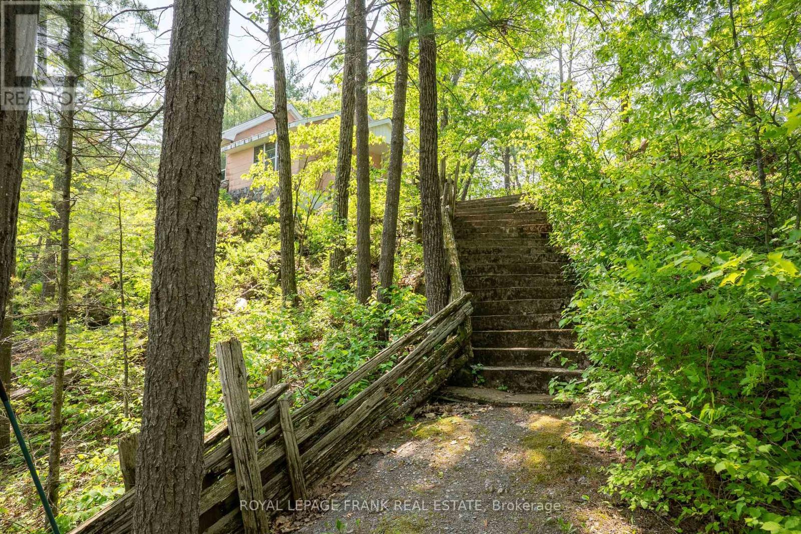 












477 FIRE ROUTE 93

,
Havelock-Belmont-Methuen (Havelock),




Ontario
K0L2H0

