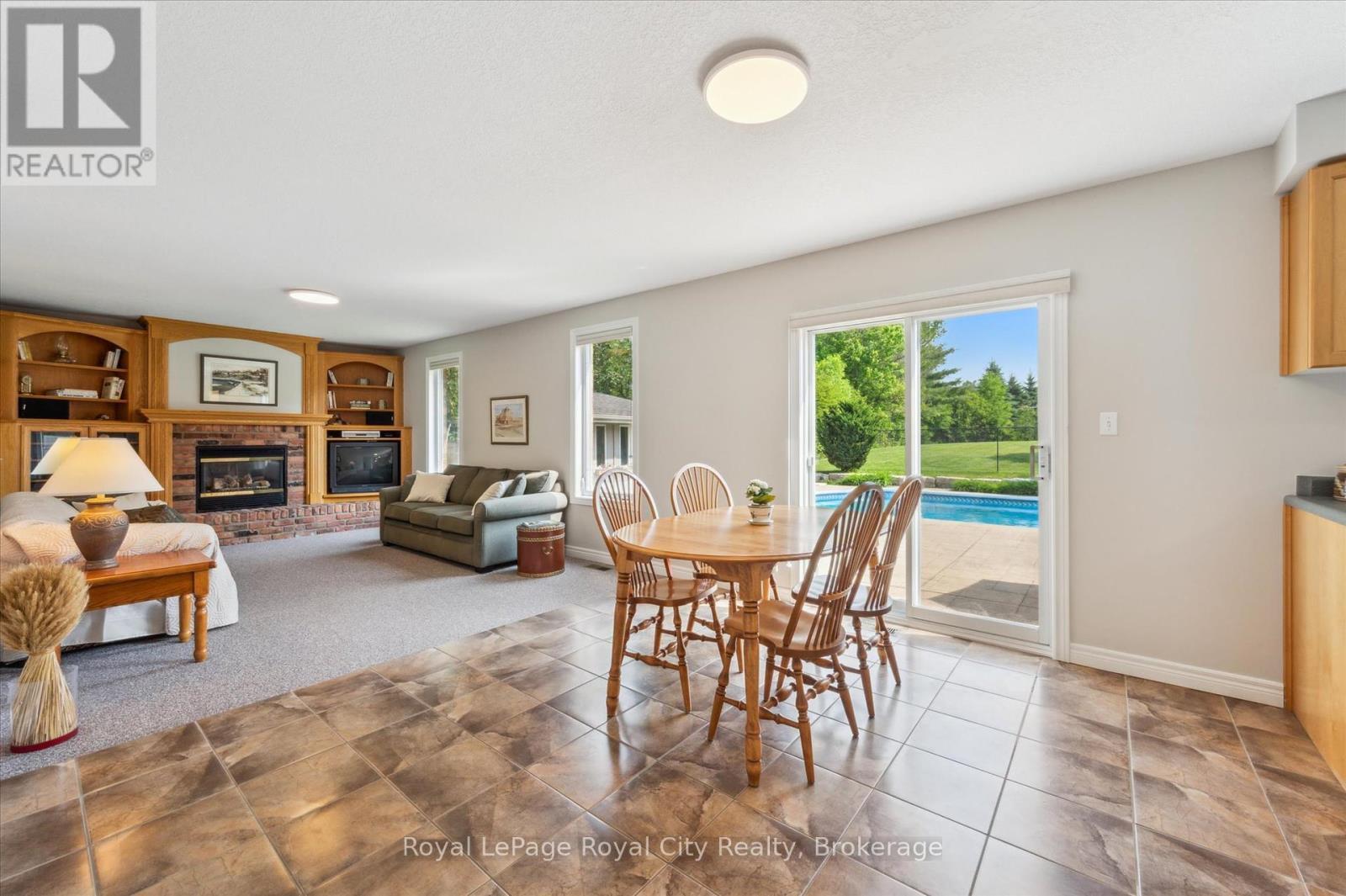 












22 JASON DRIVE

,
Guelph/Eramosa,




Ontario
N1E0N3

