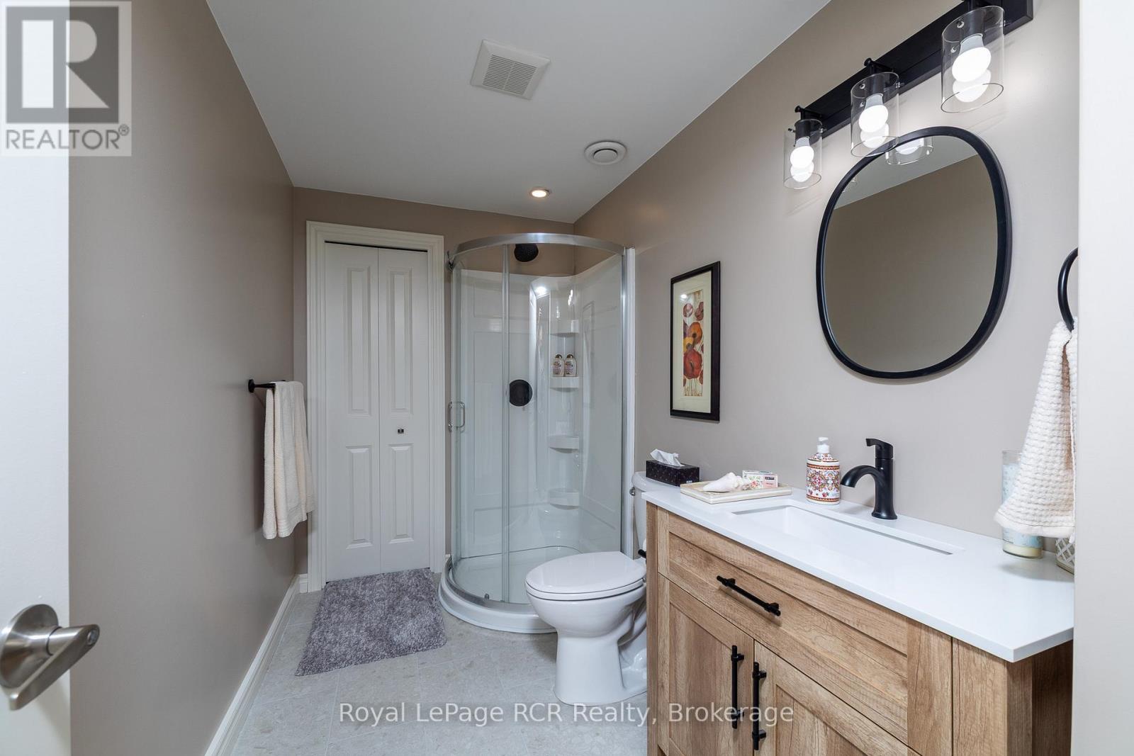 












474825 TOWNSEND LAKE ROAD

,
West Grey,




Ontario
N0C1H0

