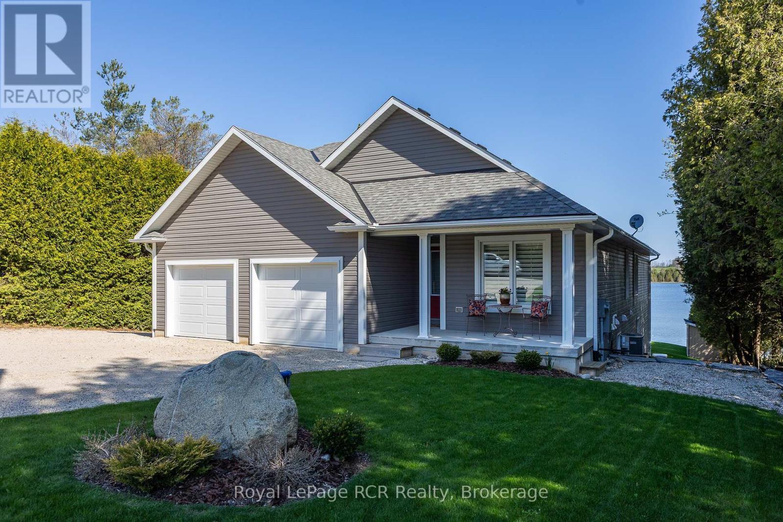 












474825 TOWNSEND LAKE ROAD

,
West Grey,




Ontario
N0C1H0

