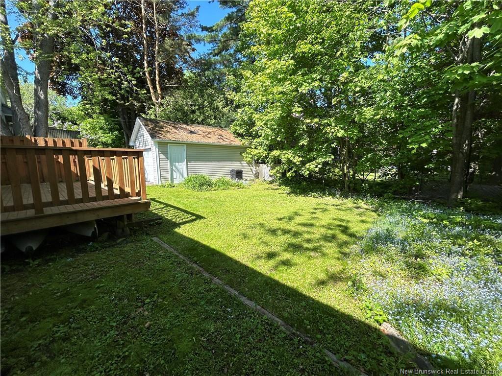 









693


Mitchell

ST,
Fredericton,




NB
E3B 3S7

