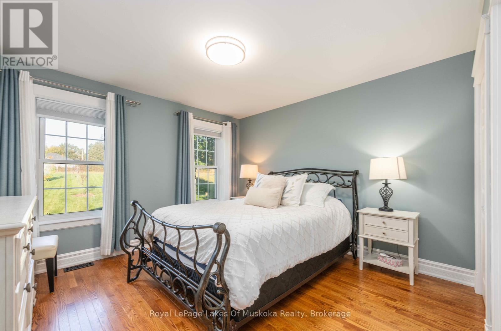 












7 LAKE BERNARD DRIVE

,
Sundridge,




Ontario
P0A1Z0

