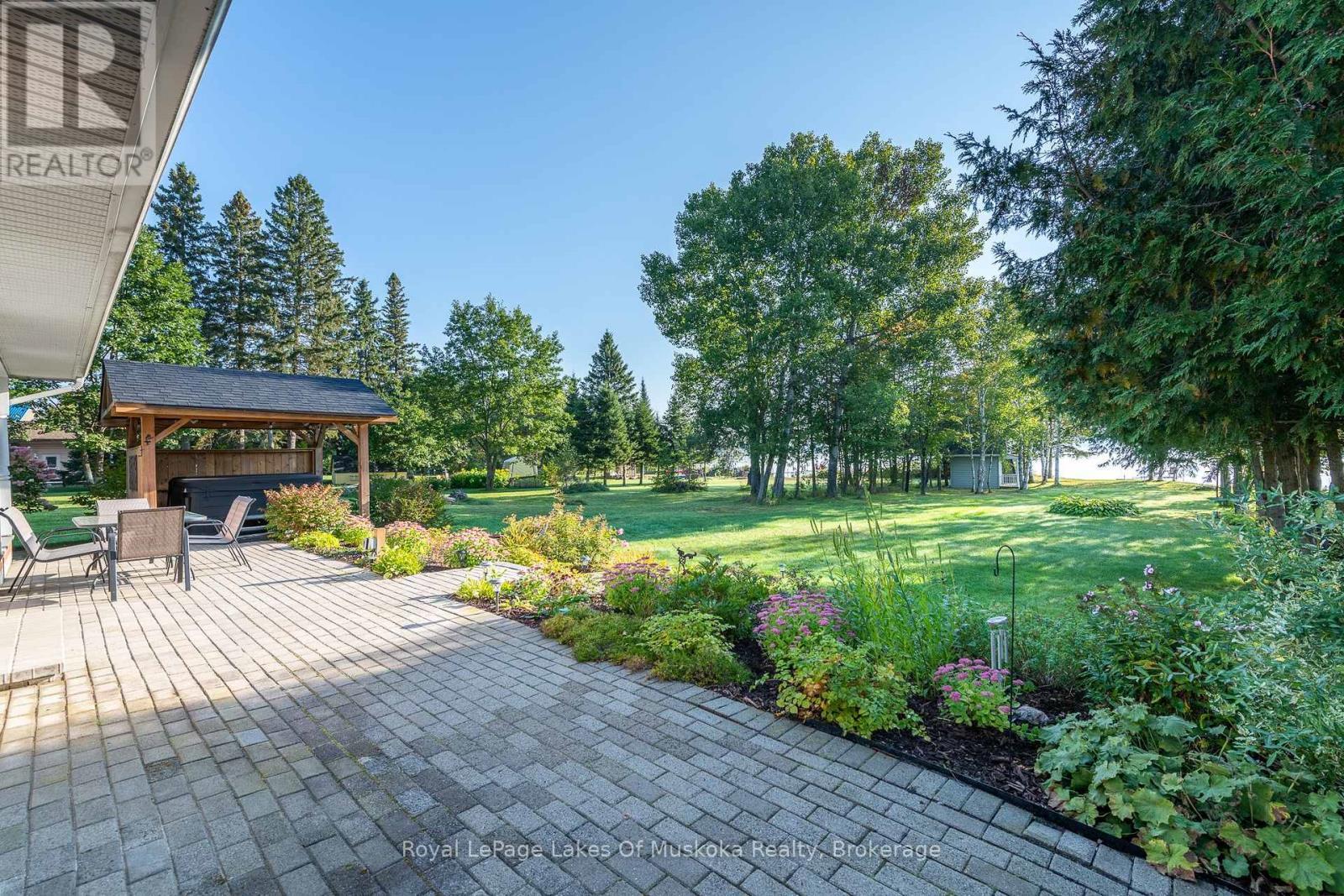 












7 LAKE BERNARD DRIVE

,
Sundridge,




Ontario
P0A1Z0

