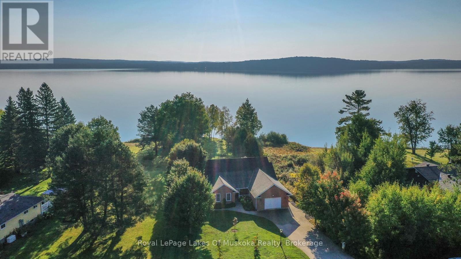 












7 LAKE BERNARD DRIVE

,
Sundridge,




Ontario
P0A1Z0

