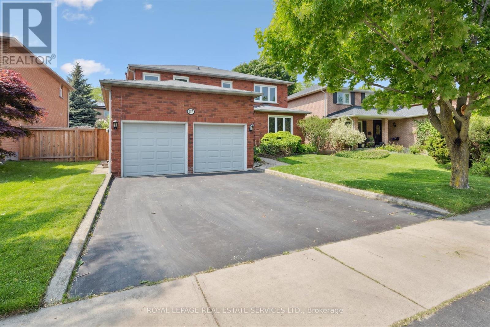 












117 WARNER DRIVE

,
Oakville,




Ontario
L6L6G7

