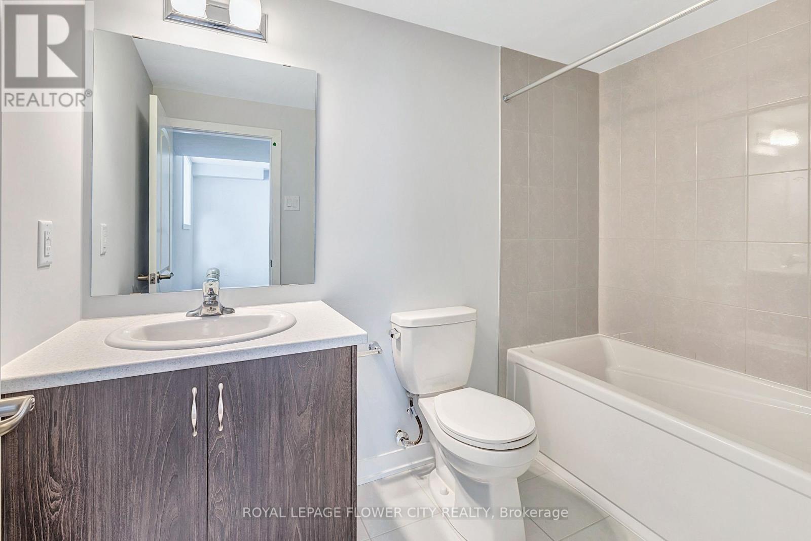 












404 PATRICK STREET

,
North Grenville,




Ontario
K0G1J0

