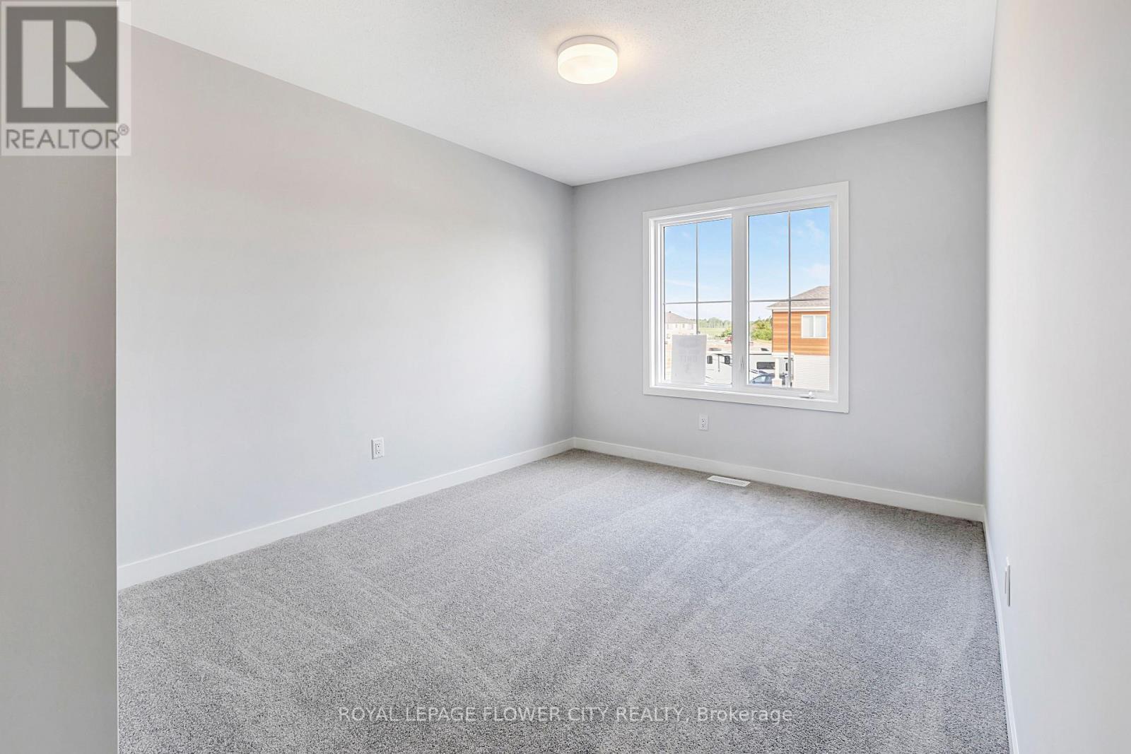 












404 PATRICK STREET

,
North Grenville,




Ontario
K0G1J0

