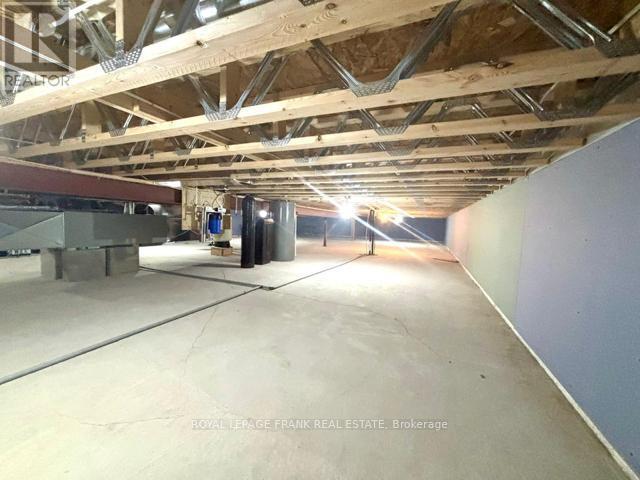 












652 COUNTY ROAD 49

,
Trent Lakes,




Ontario
K0M1A0


