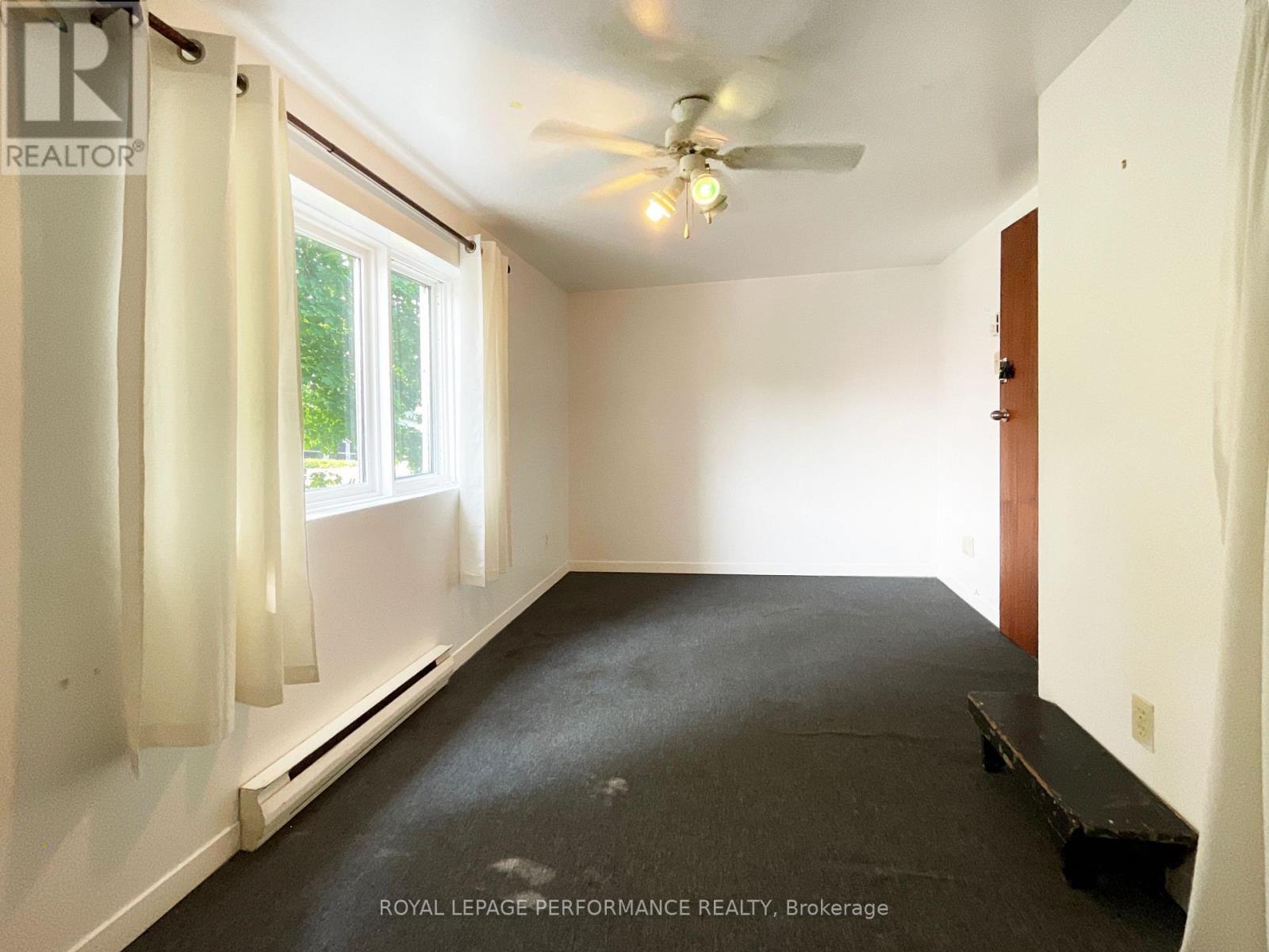 












427 CATHERINE STREET

,
Hawkesbury,




Ontario
K6A1Z8

