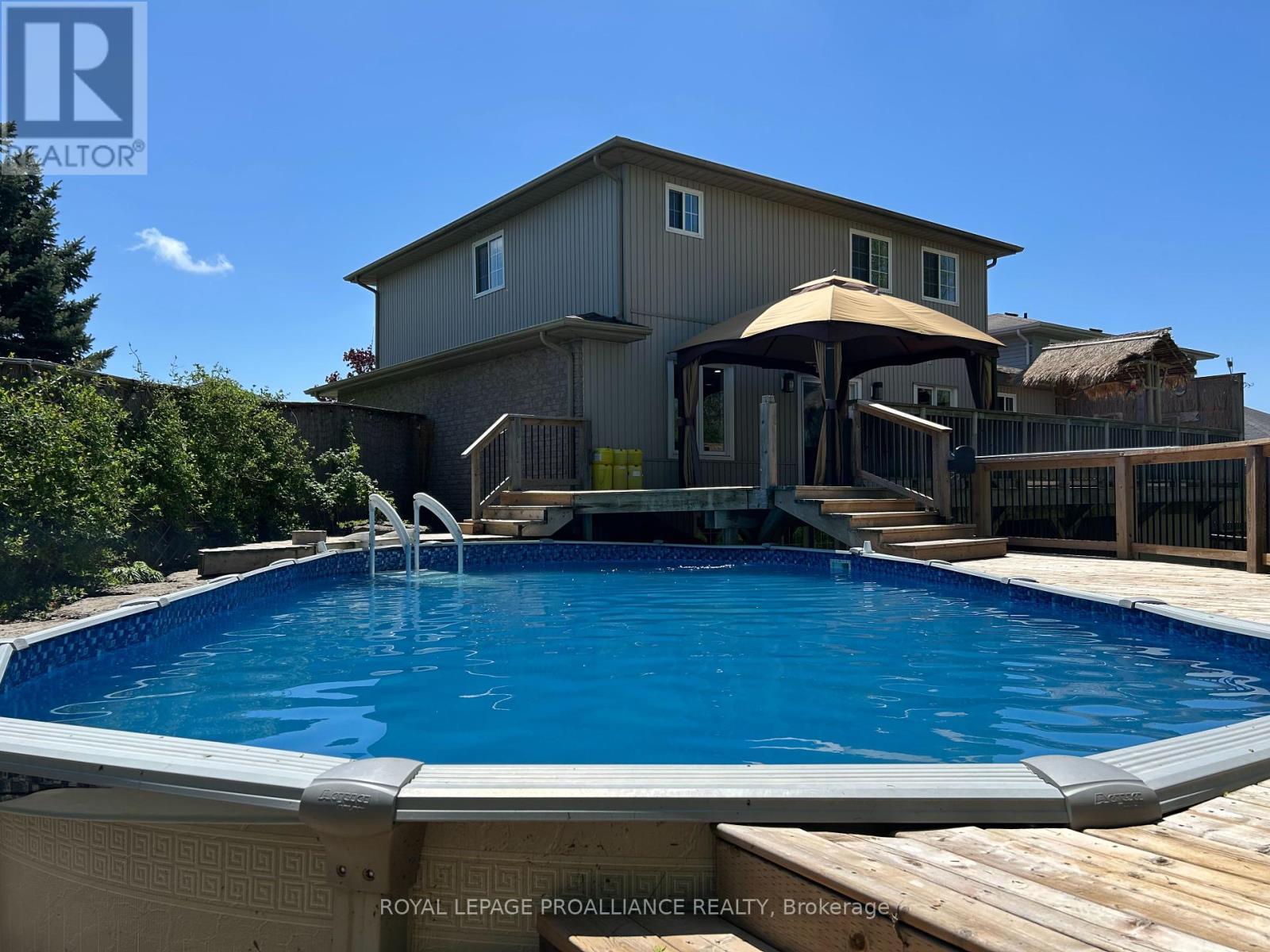 












48 FLEMING ROAD

,
Quinte West (Trenton Ward),




Ontario
K8V6P7

