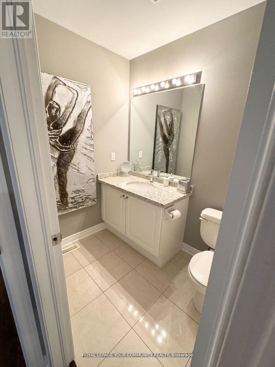 












60 PANTANO DRIVE

,
Vaughan,




Ontario
L4J0B2

