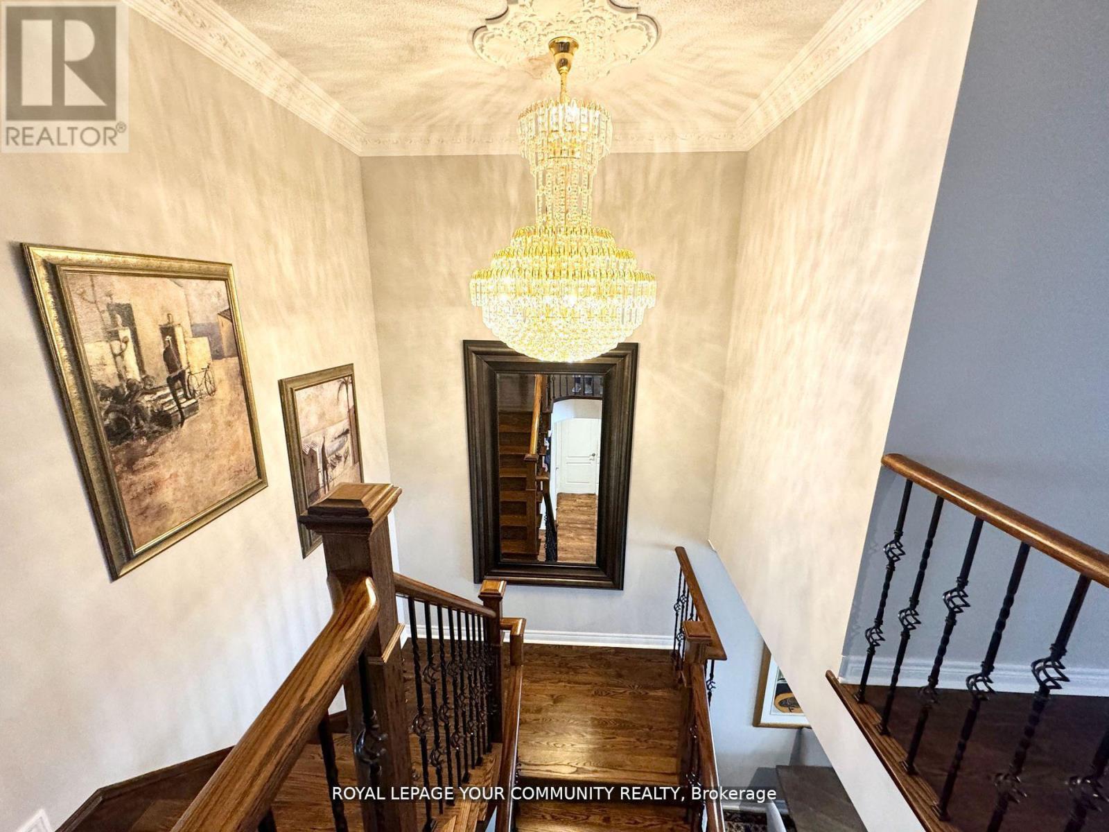 












60 PANTANO DRIVE

,
Vaughan,




Ontario
L4J0B2

