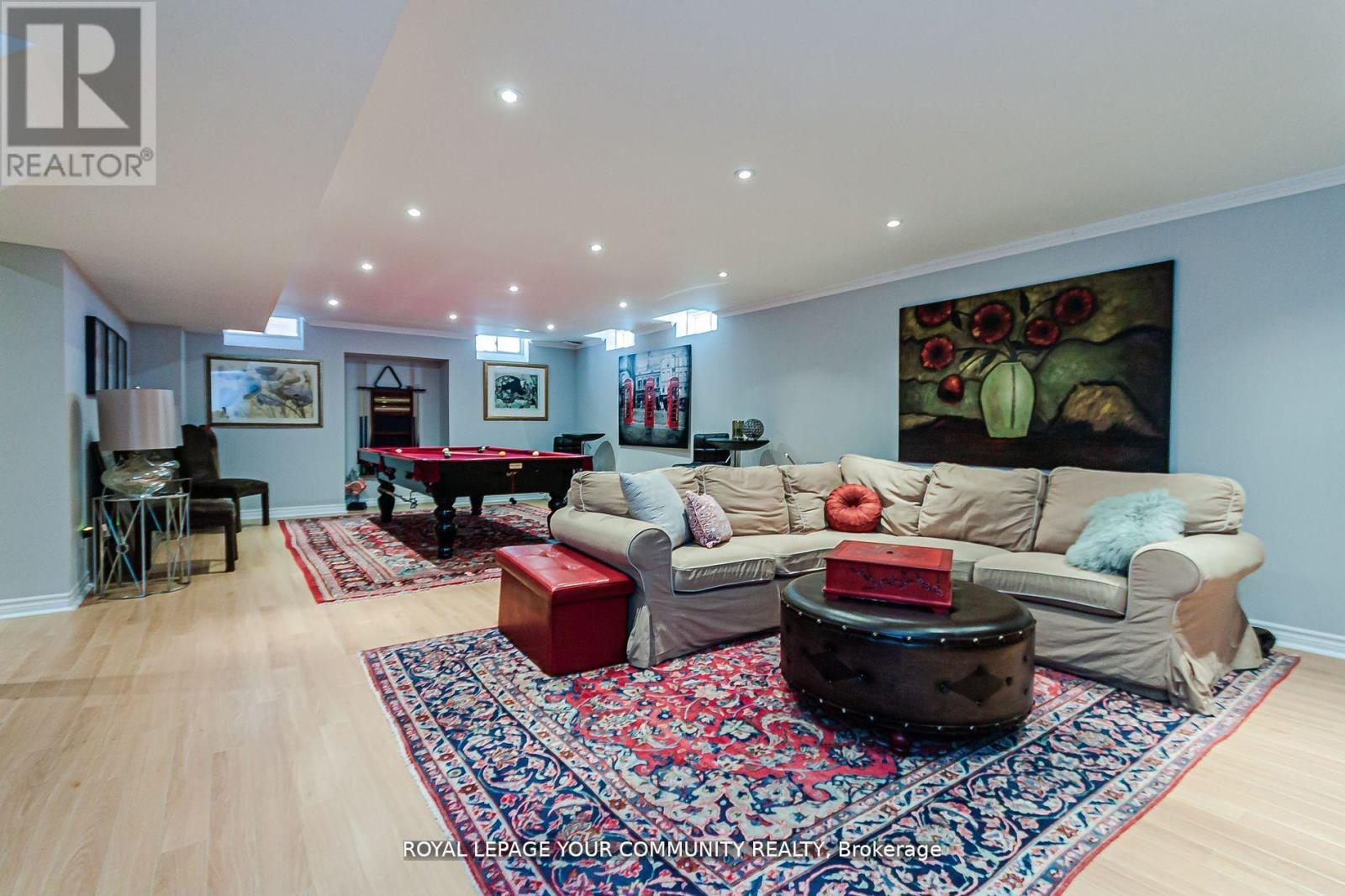 












60 PANTANO DRIVE

,
Vaughan,




Ontario
L4J0B2

