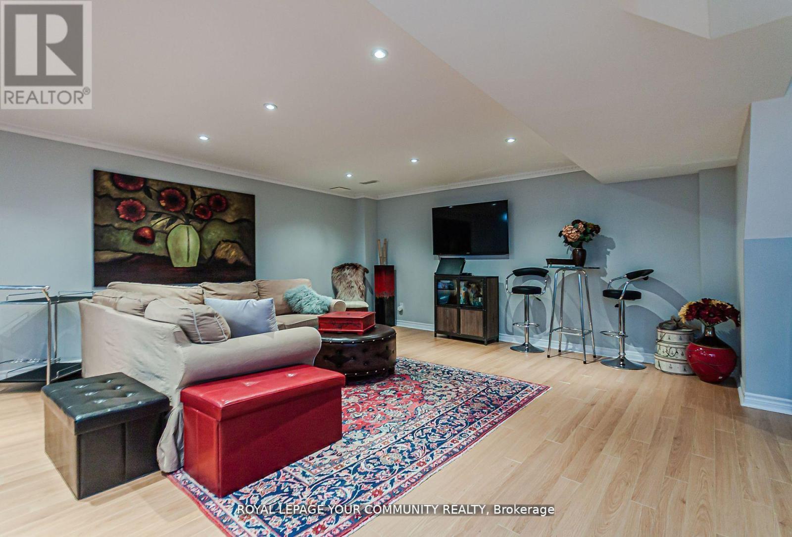 












60 PANTANO DRIVE

,
Vaughan,




Ontario
L4J0B2


