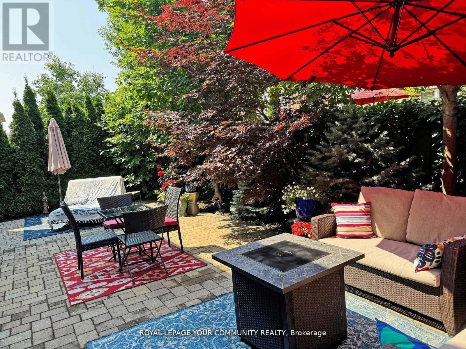 












60 PANTANO DRIVE

,
Vaughan,




Ontario
L4J0B2

