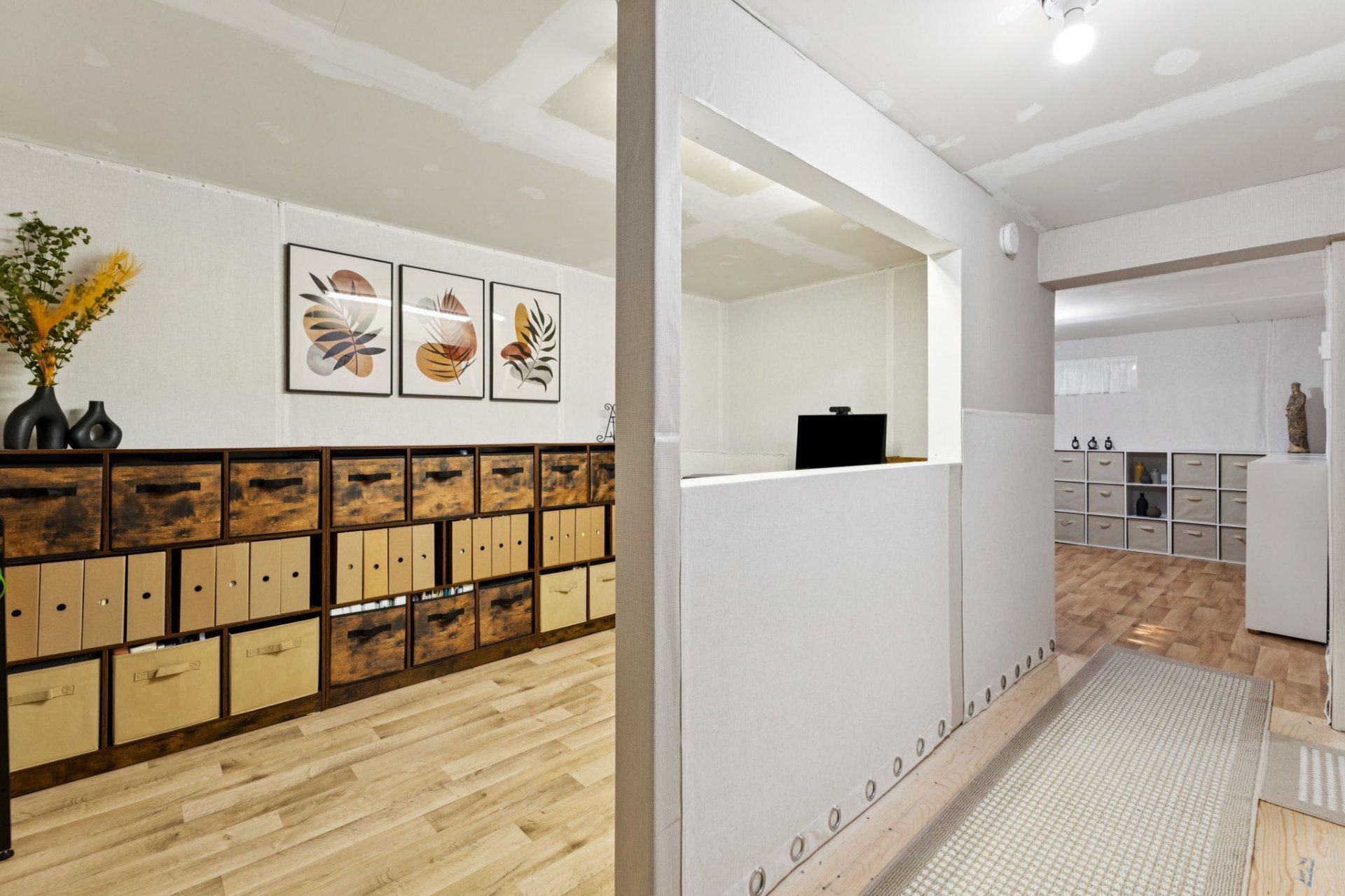 









15


Rue Larose

,
Gatineau (Hull),




QC
J8Y4X9

