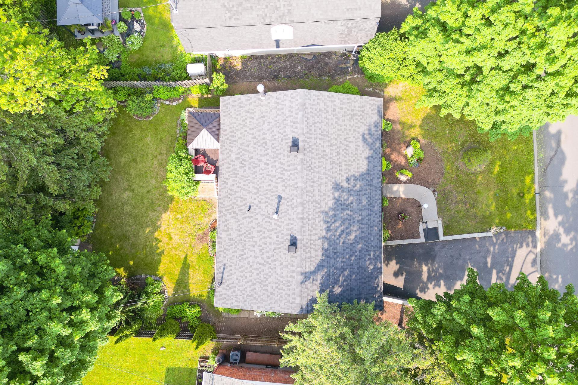 









200


Rue Beacon

,
Kirkland,




QC
H9J2G1


