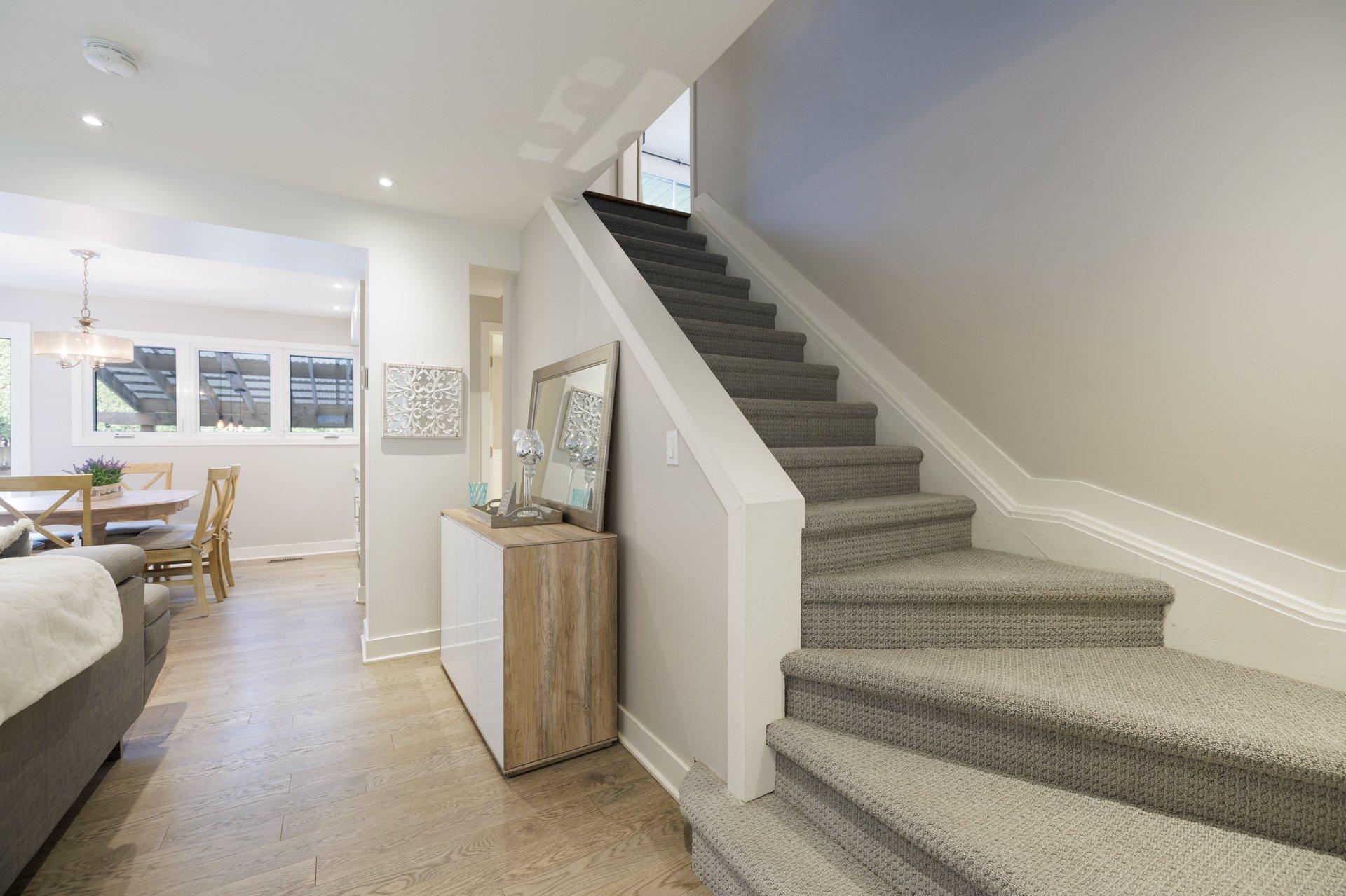 









44


Rue de Tanglewood

,
Kirkland,




QC
H9J2M6

