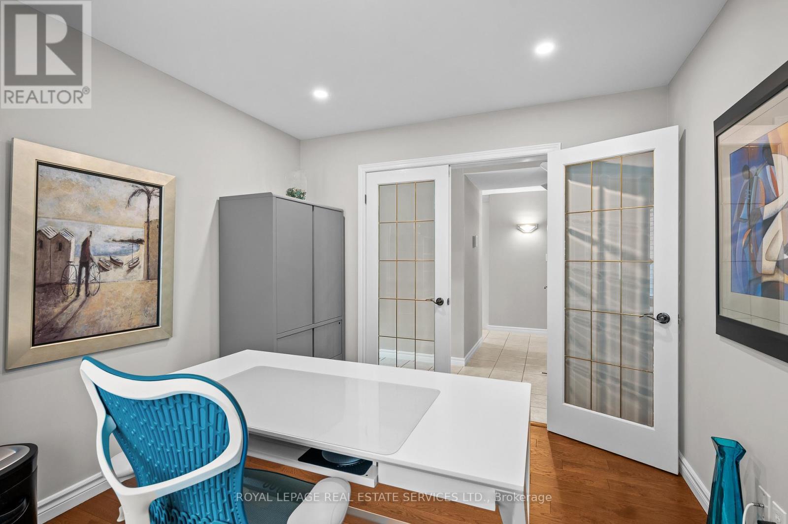 












2224 BRAYS LANE

,
Oakville,




Ontario
L6M3J6

