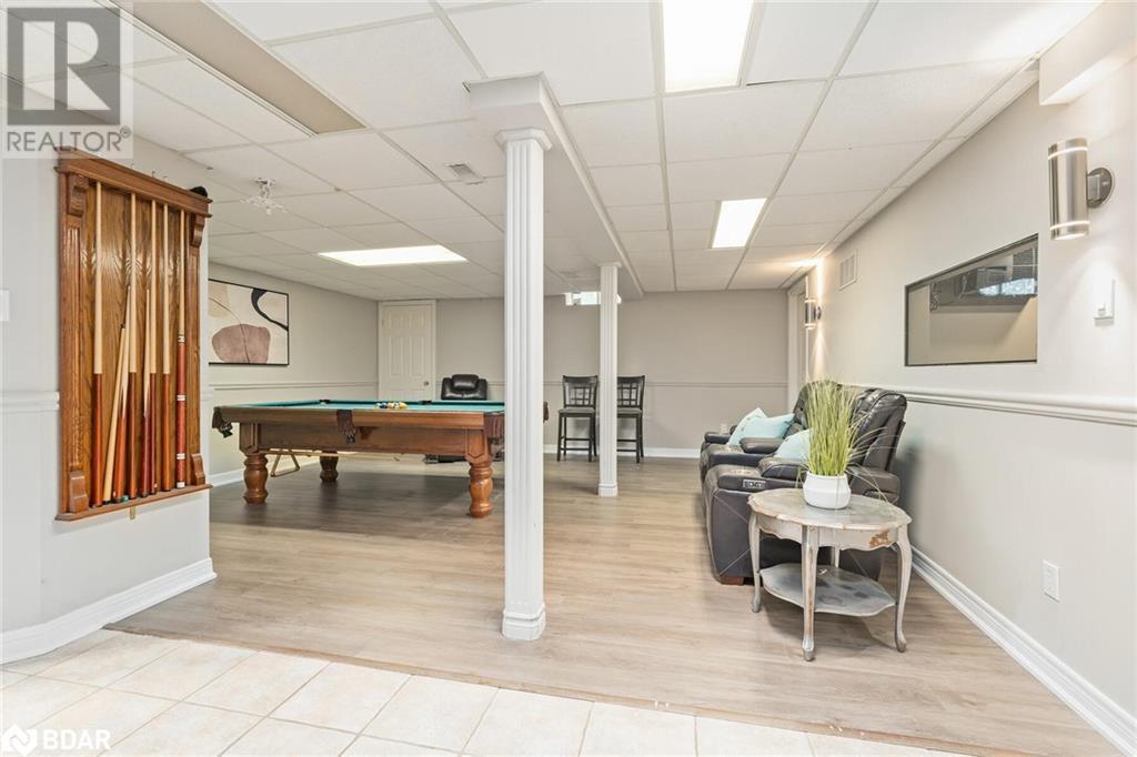 












3 THOMAS Court

,
Glen Williams,




Ontario
L7G5G7

