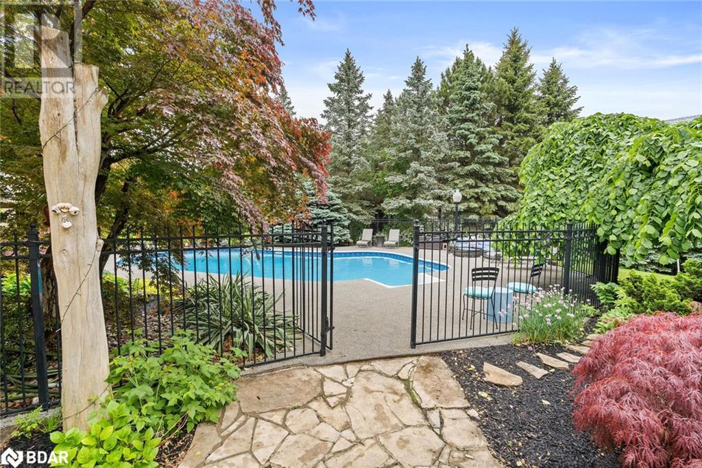 












3 THOMAS Court

,
Glen Williams,




Ontario
L7G5G7


