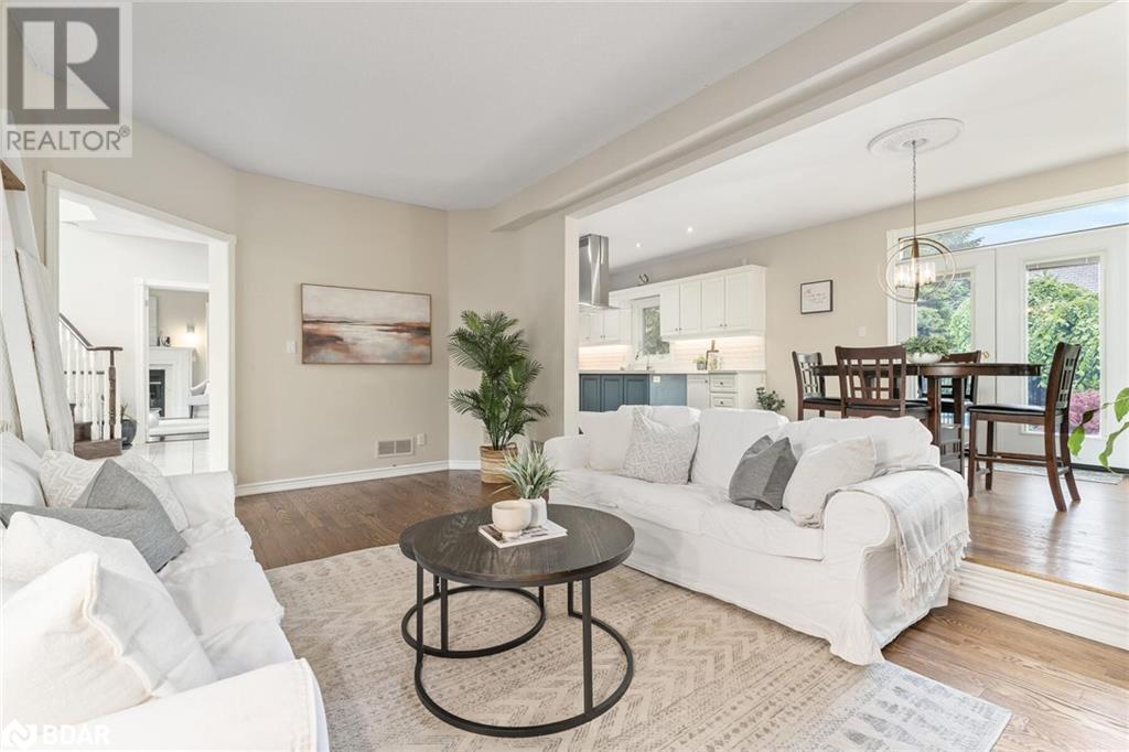 












3 THOMAS Court

,
Glen Williams,




Ontario
L7G5G7

